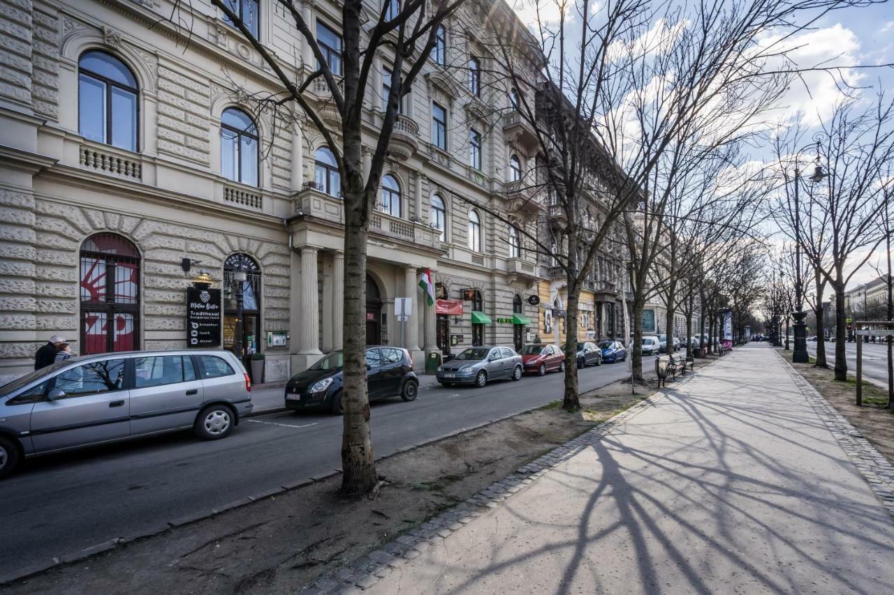 Bpr Luxurious & Stylish Duplex Home Budapest Exterior foto